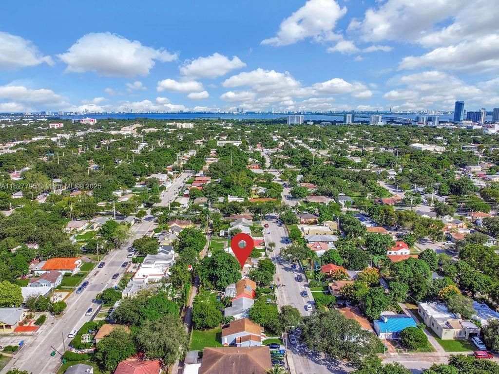 547 NW 49th St, Miami, FL 33127 Photo