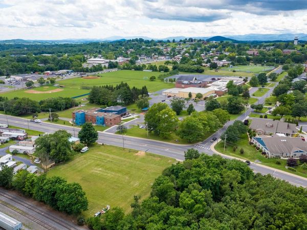 1294 VIRGINIA AVE, HARRISONBURG, VA 22801