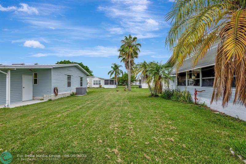 6555 Spanish Lakes Boulevard, Fort Pierce, FL 34951 Photo