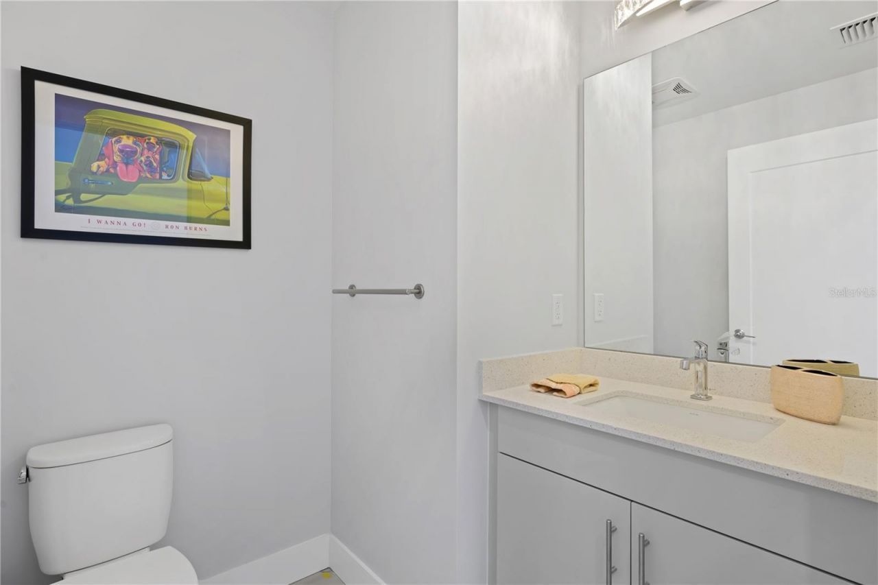 1709 N Tamiami Trail, Unit 420 A, Sarasota, FL 34234 Photo