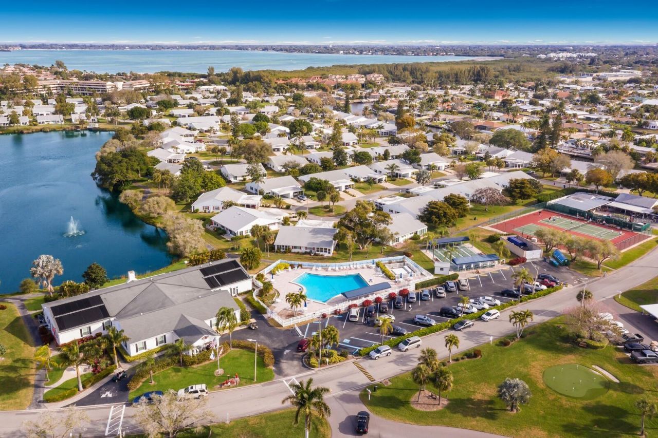 4414 Mount Vernon Drive, Unit 1, Bradenton, FL 34210 Photo