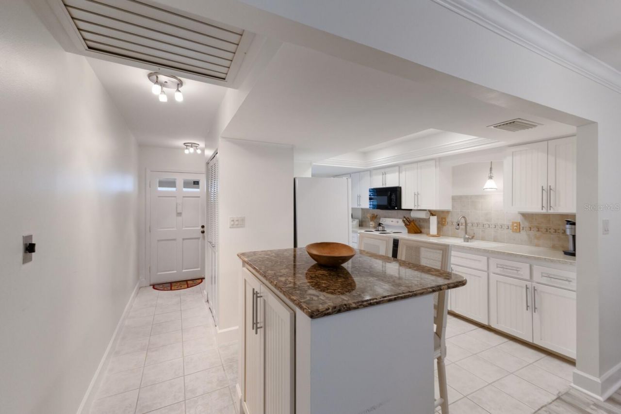 4414 Mount Vernon Drive, Unit 1, Bradenton, FL 34210 Photo