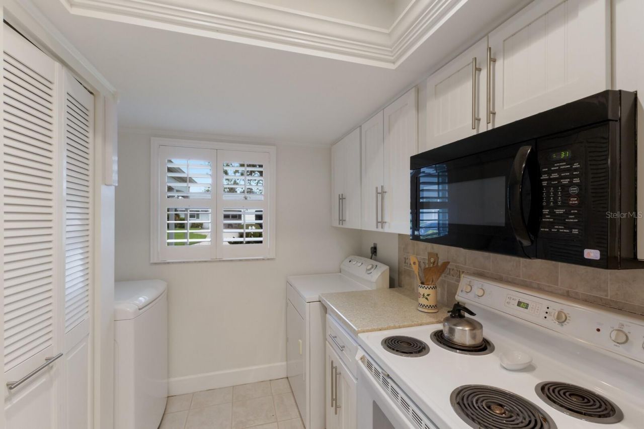 4414 Mount Vernon Drive, Unit 1, Bradenton, FL 34210 Photo