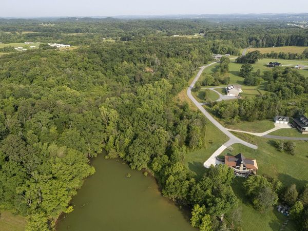 780 Waterside Drive, Dandridge, TN 37725