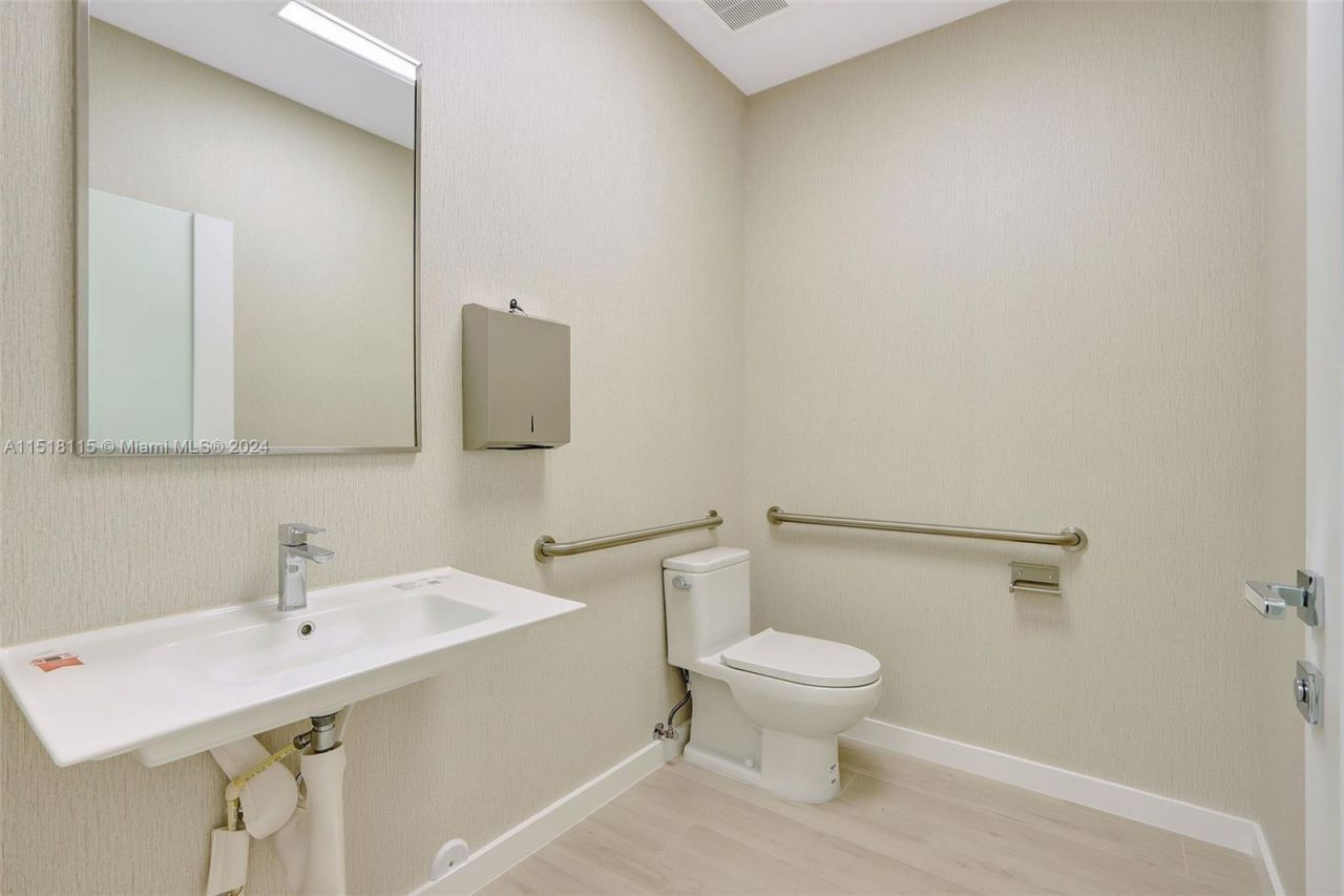 235 NE 67th St, Miami, FL 33138 Photo
