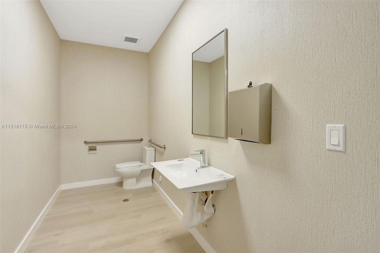 235 NE 67th St, Miami, FL 33138 Photo