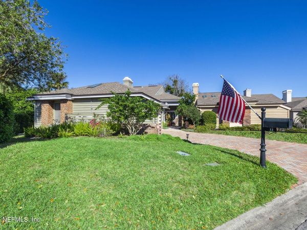 22 WALKERS RIDGE Drive, Ponte Vedra Beach, FL 32082