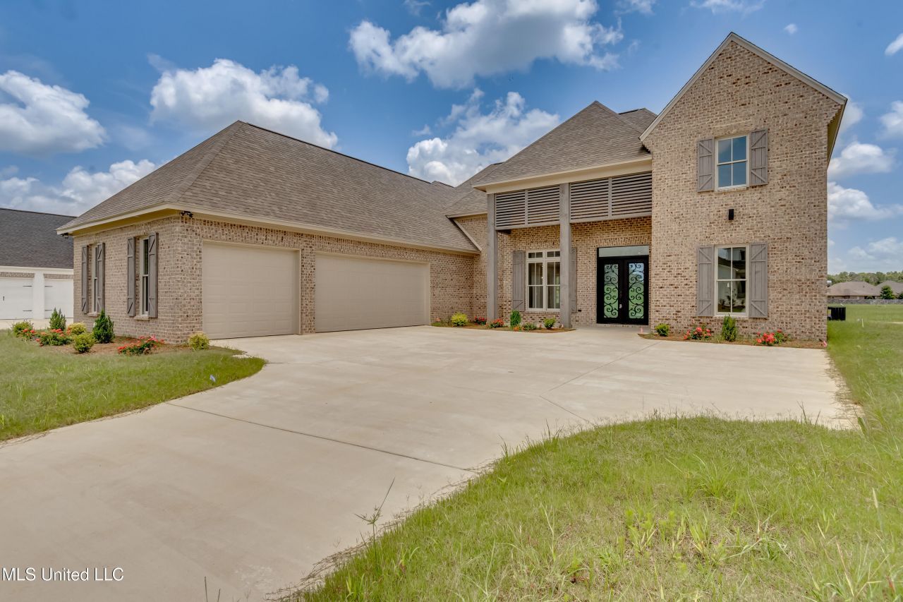 134 Genoa Drive, Madison, MS 39110 Main Photo