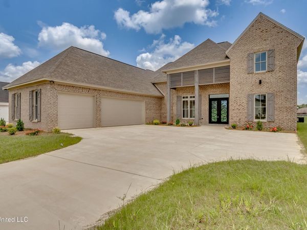 134 Genoa Drive, Madison, MS 39110