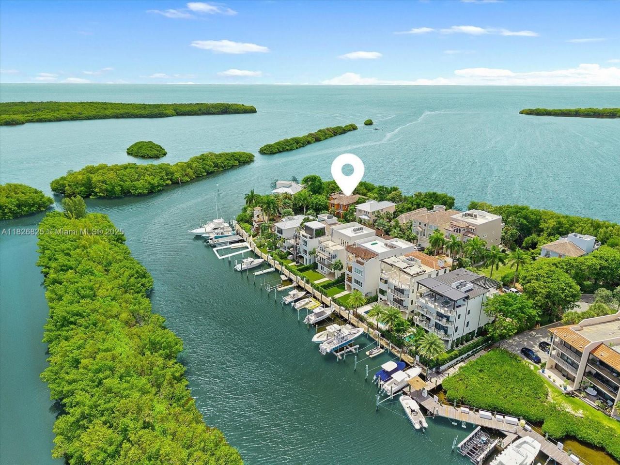 5843 Paradise Point Dr, Palmetto Bay, FL 33157 Photo