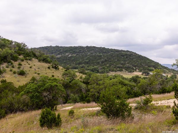 1600 Mickle Creek rd, Medina, TX 78055