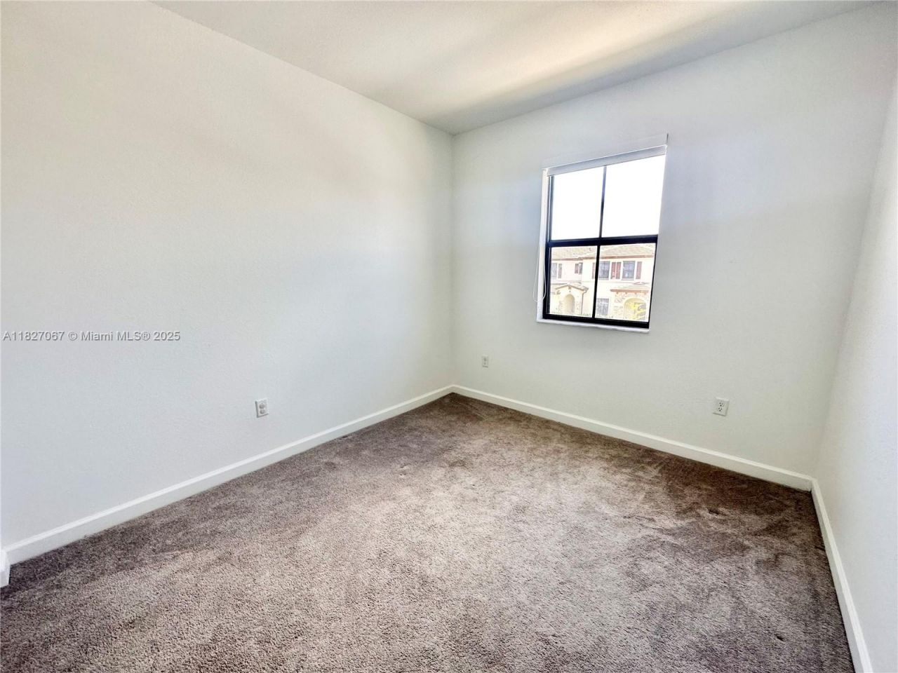 10049 SW 228th Ter, Miami, FL 33190 Photo