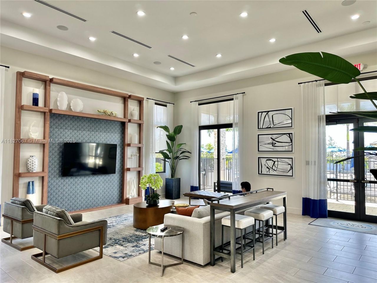 10049 SW 228th Ter, Miami, FL 33190 Photo