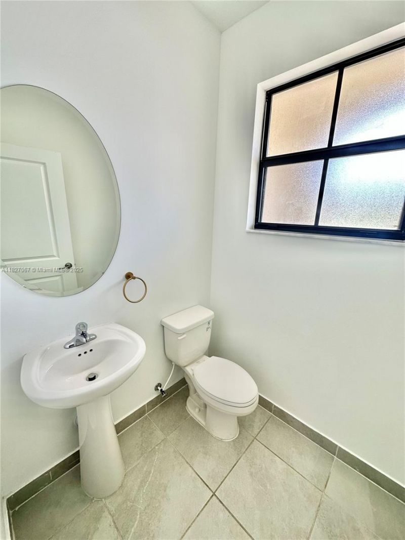 10049 SW 228th Ter, Miami, FL 33190 Photo