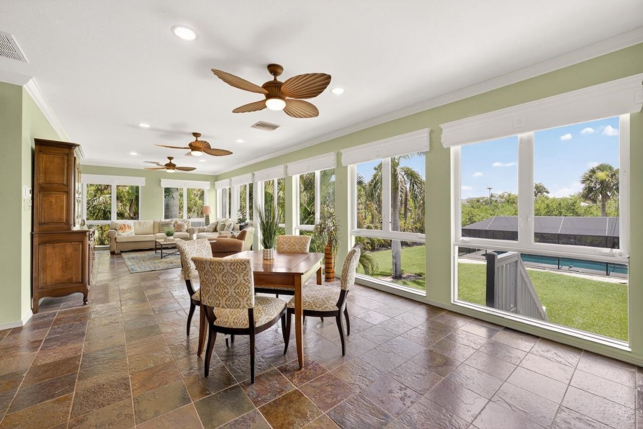 6120 Henderson Rd, Sanibel, FL 33957 Photo