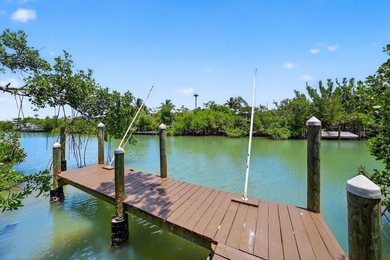 6120 Henderson Rd, Sanibel, FL 33957 Photo