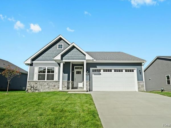 500 Jubilee Drive, Northfield Twp, MI 48189