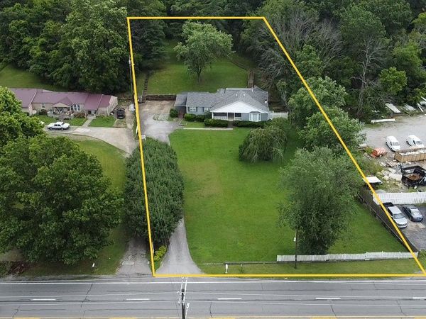 1332 S Dickerson Rd, Goodlettsville, TN 37072