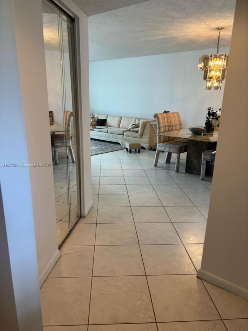 7310 Ashford Pl, Unit 304, Delray Beach, FL 33446 Photo