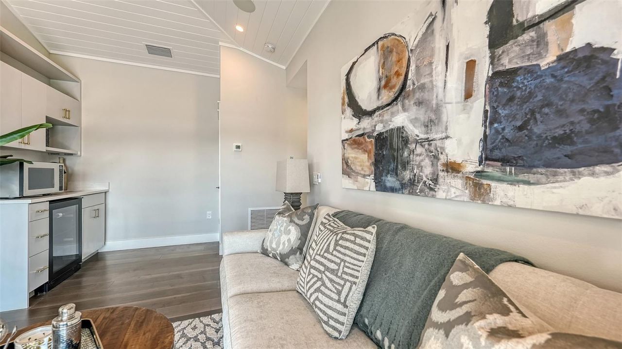 8006 20th Place W, Bradenton, FL 34209 Photo