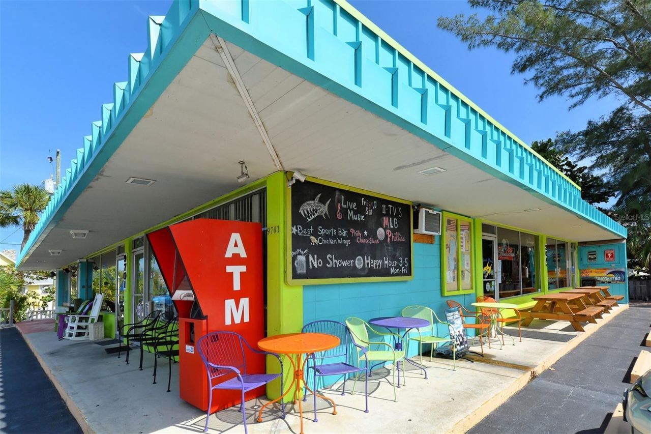 8006 20th Place W, Bradenton, FL 34209 Photo