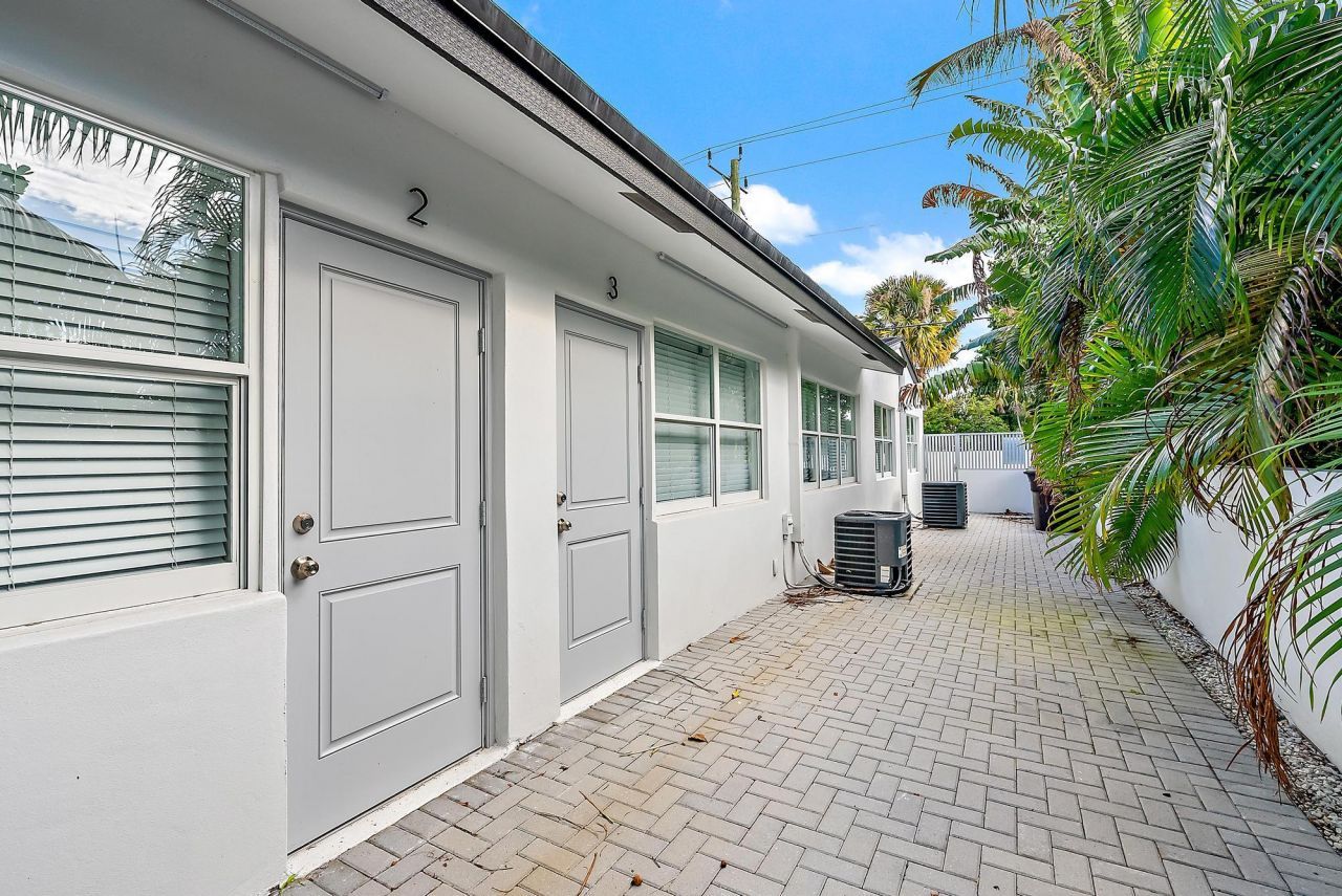 3808 Broadway, West Palm Beach, FL 33407 Photo