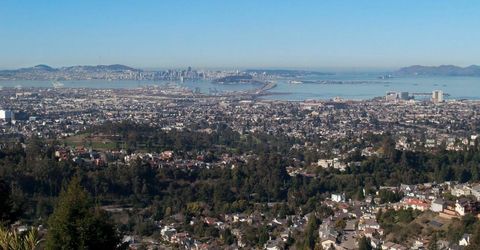 15010 Broadway Ter, Oakland, CA 94611 Photo