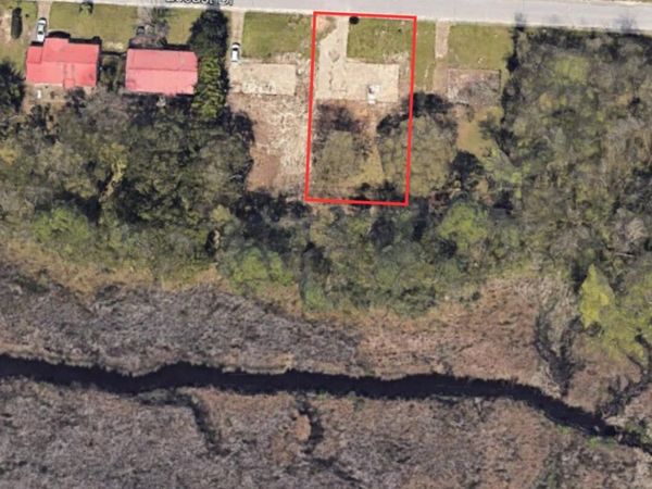 119 Locust Dr Drive, D'Iberville, MS 39540