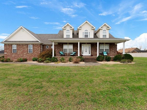 219 Jade Drive, Smiths Grove, KY 42171