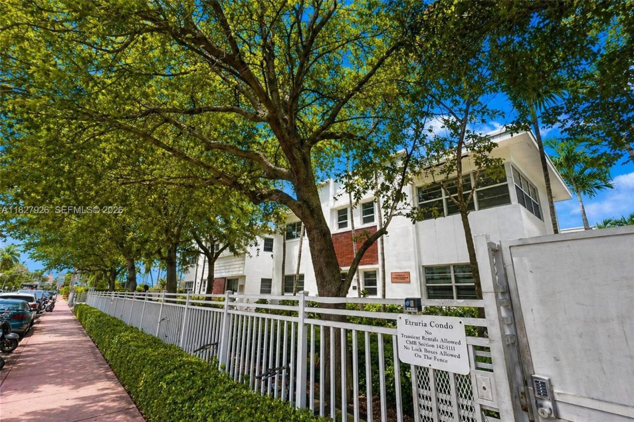 1550 Pennsylvania Ave, Unit 126, Miami Beach, FL 33139 Photo