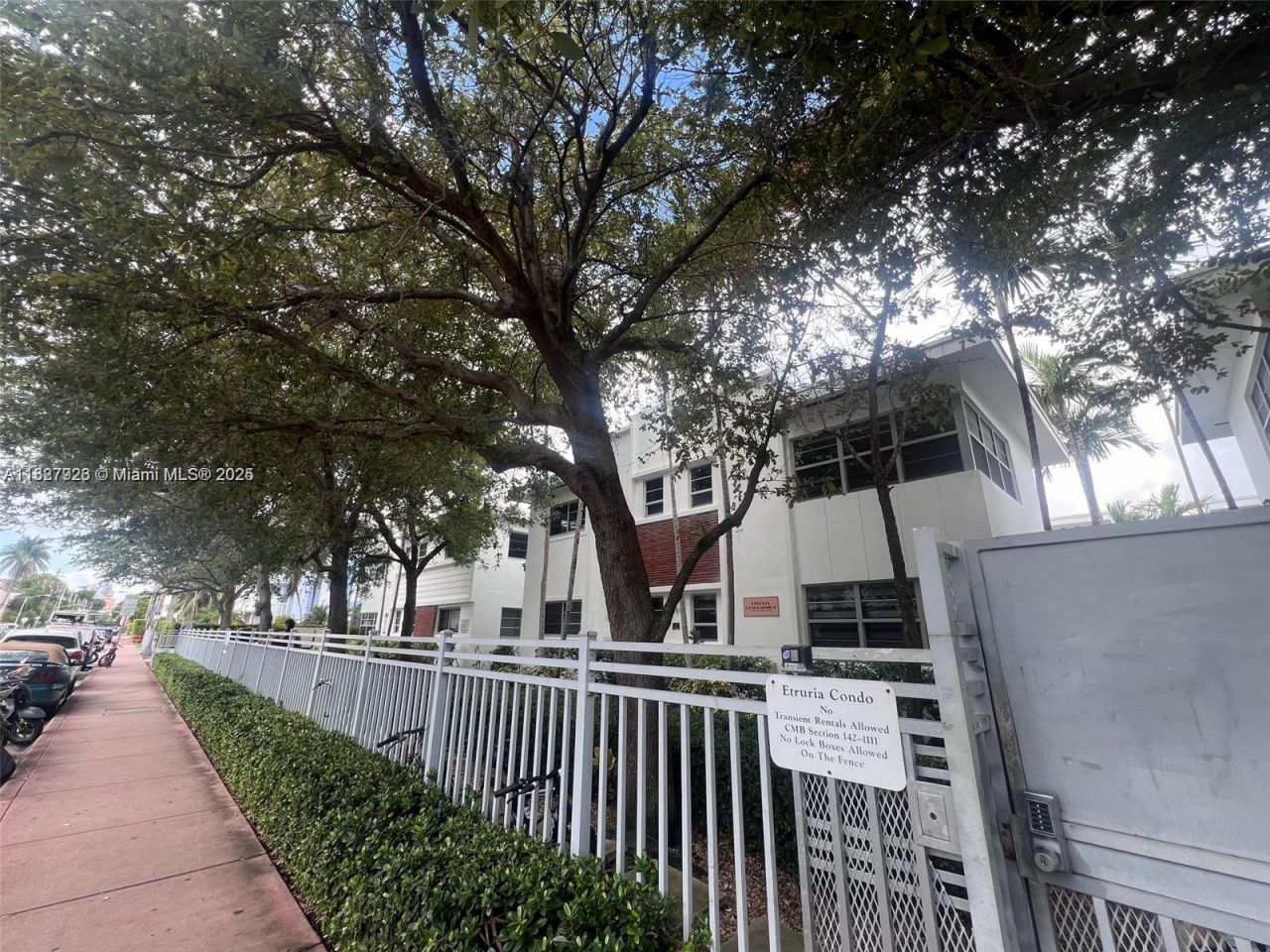 1550 Pennsylvania Ave, Unit 126, Miami Beach, FL 33139 Photo