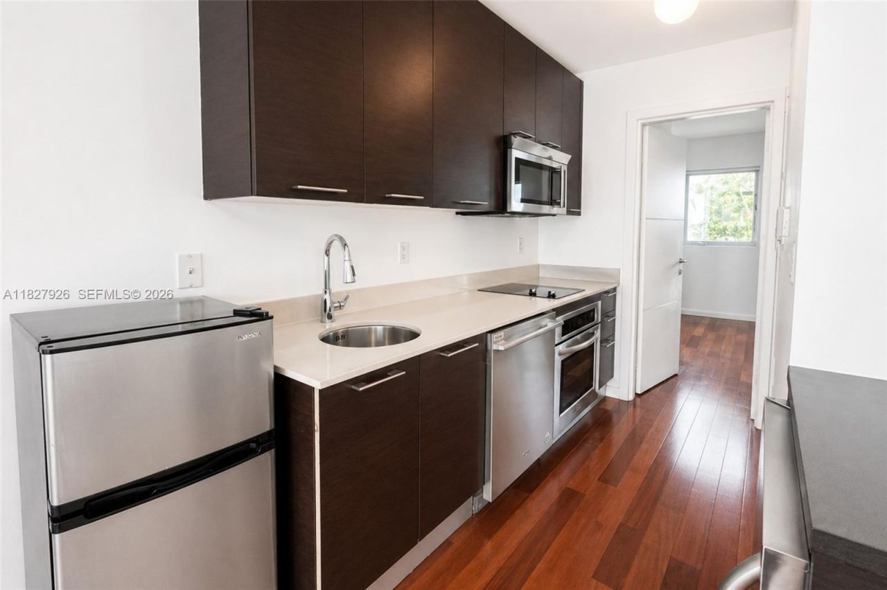 1550 Pennsylvania Ave, Unit 126, Miami Beach, FL 33139 Photo