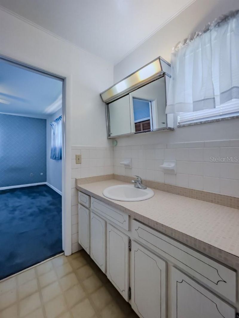 5004 S Hesperides Street, Tampa, FL 33611 Photo