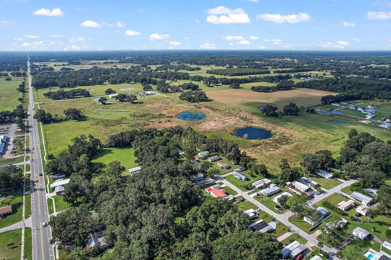 416 S Market Boulevard, Webster, FL 33597 Photo