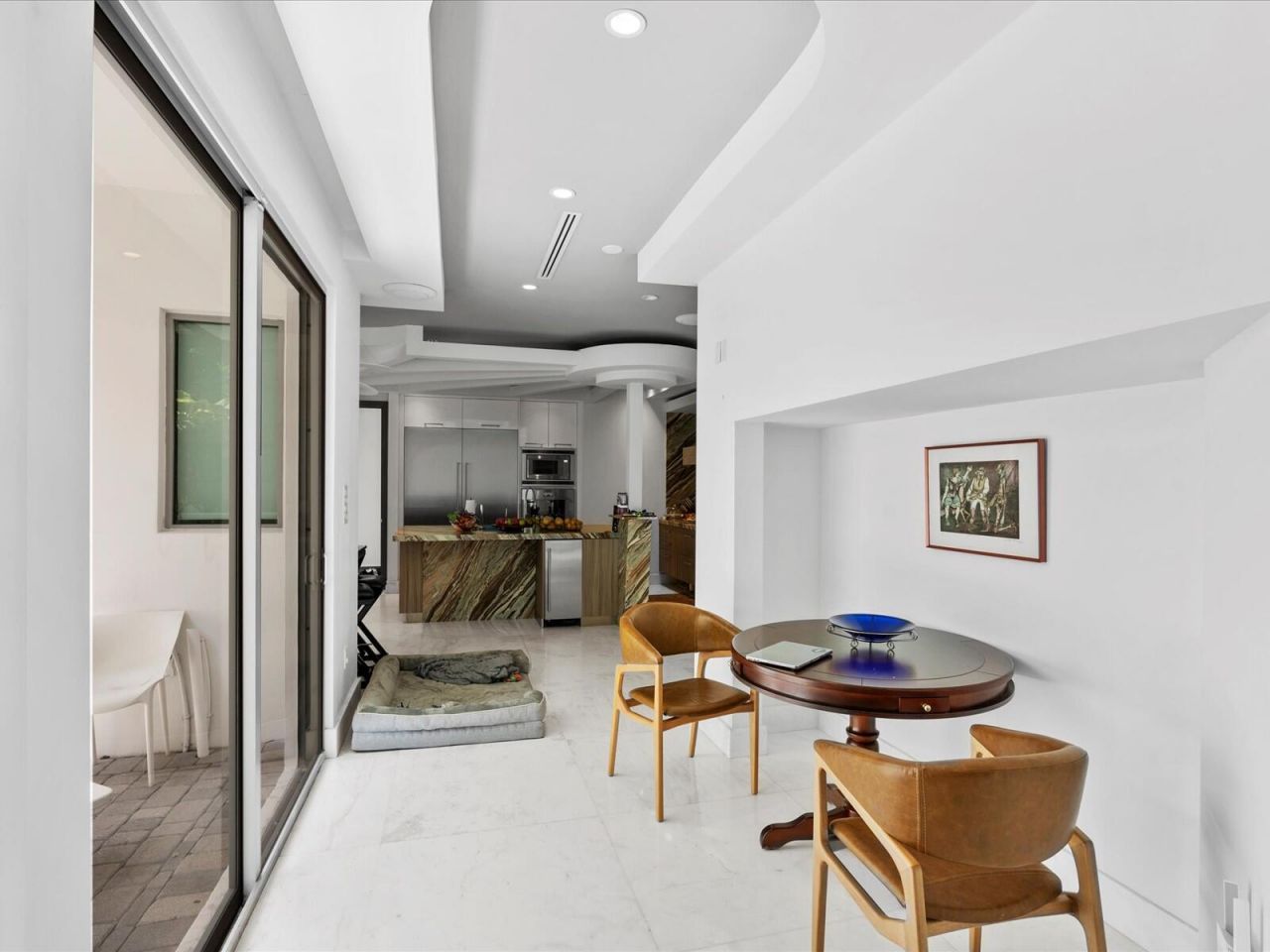 3917 S Le Jeune Road, Miami, FL 33146 Photo