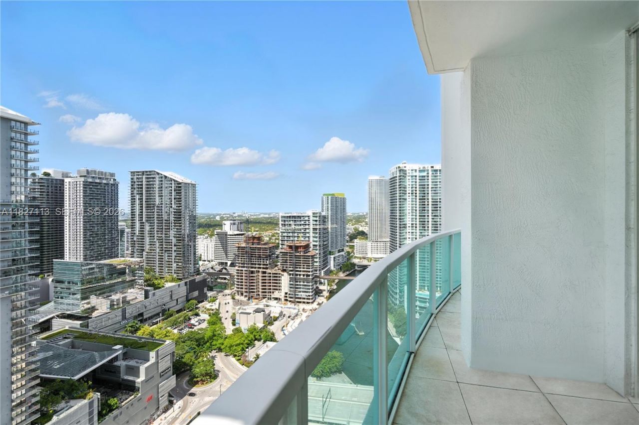 31 SE 5th St, Unit 4021, Miami, FL 33131 Photo