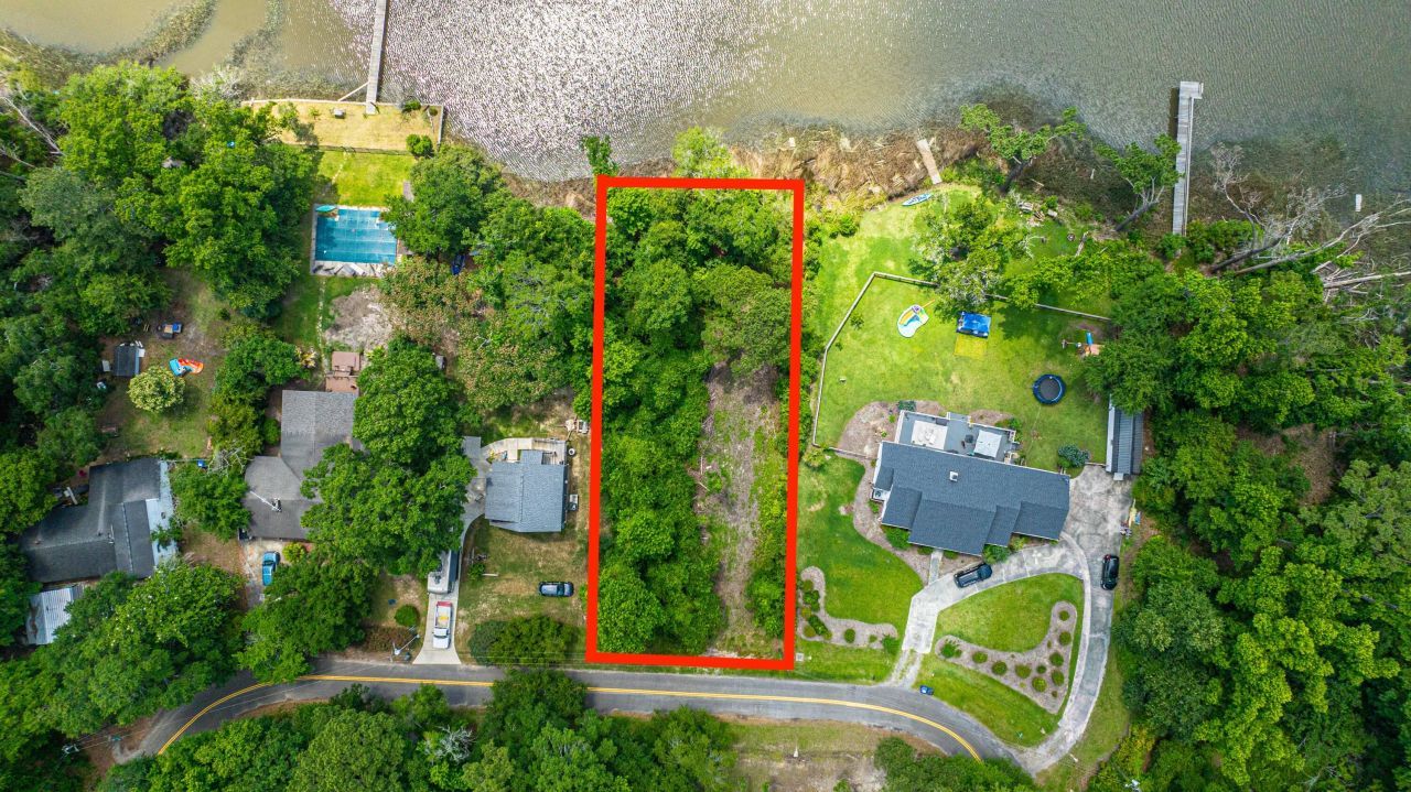 6076 Overlook Road Photo 10