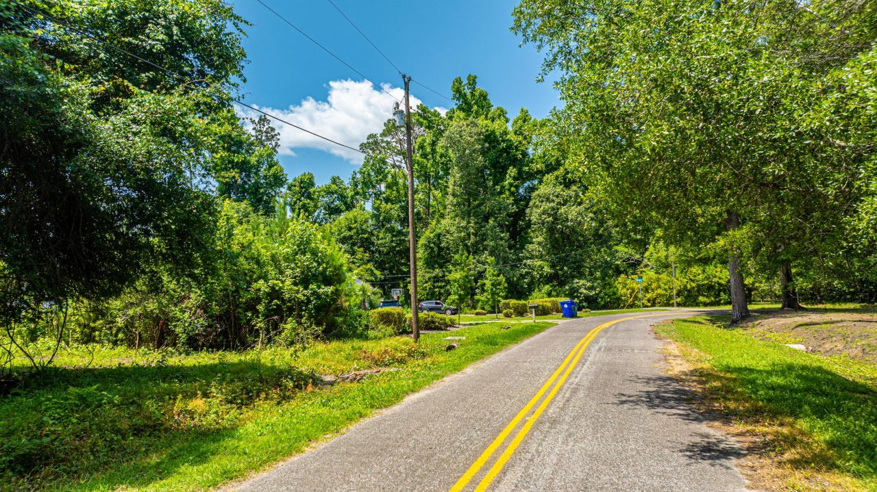 6076 Overlook Road Photo 47