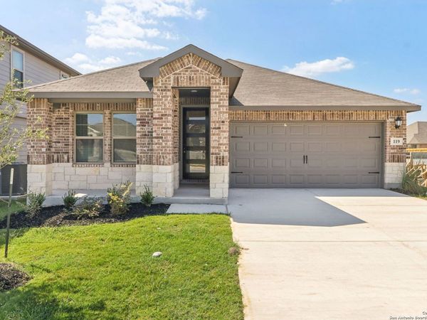 119 Barton Point, Cibolo, TX 78108