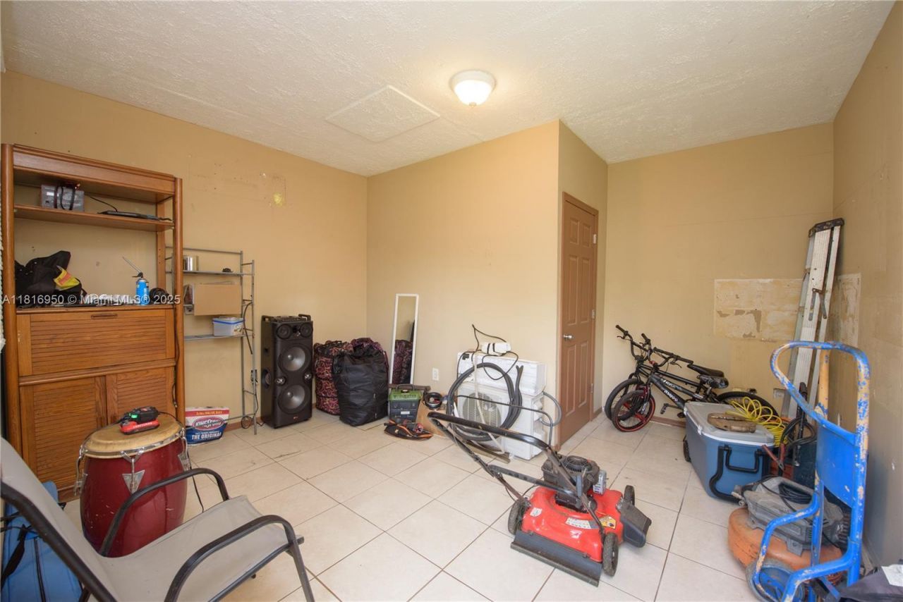 916 NW 3rd Ave, Homestead, FL 33030 Photo