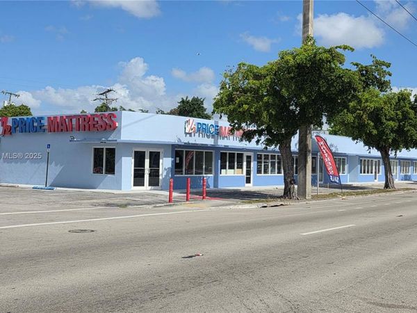 13900 NW 7th Ave, Miami, FL 33168