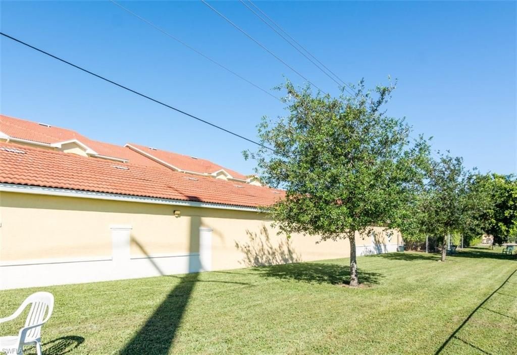 4635 Saint Croix Ln, Unit 1218, Naples, FL 34109 Photo