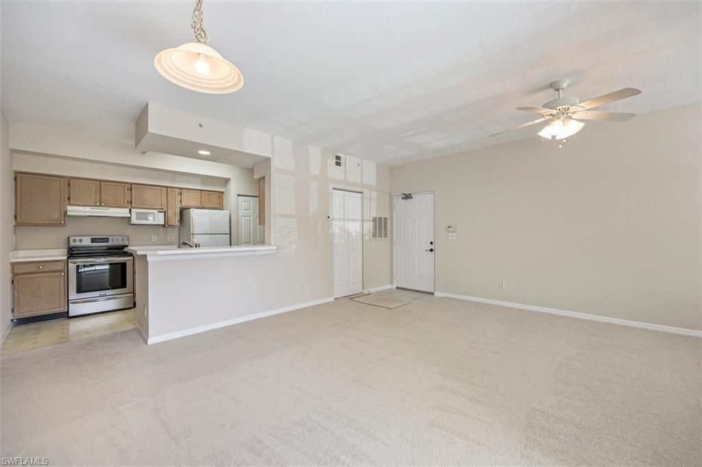 4635 Saint Croix Ln, Unit 1218, Naples, FL 34109 Photo