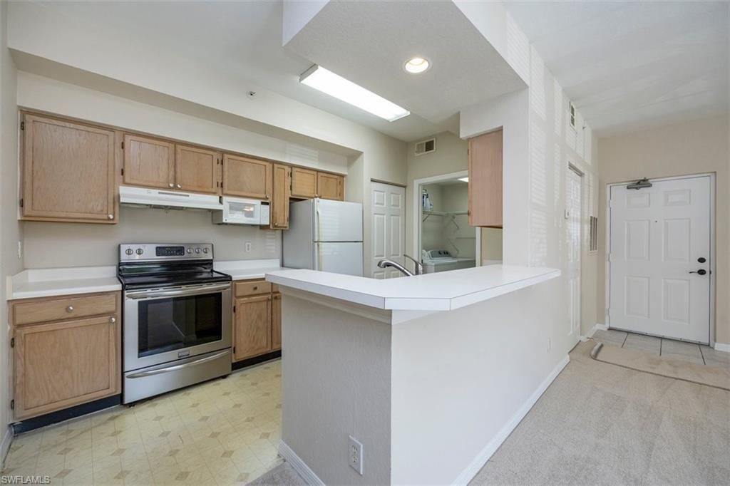 4635 Saint Croix Ln, Unit 1218, Naples, FL 34109 Photo
