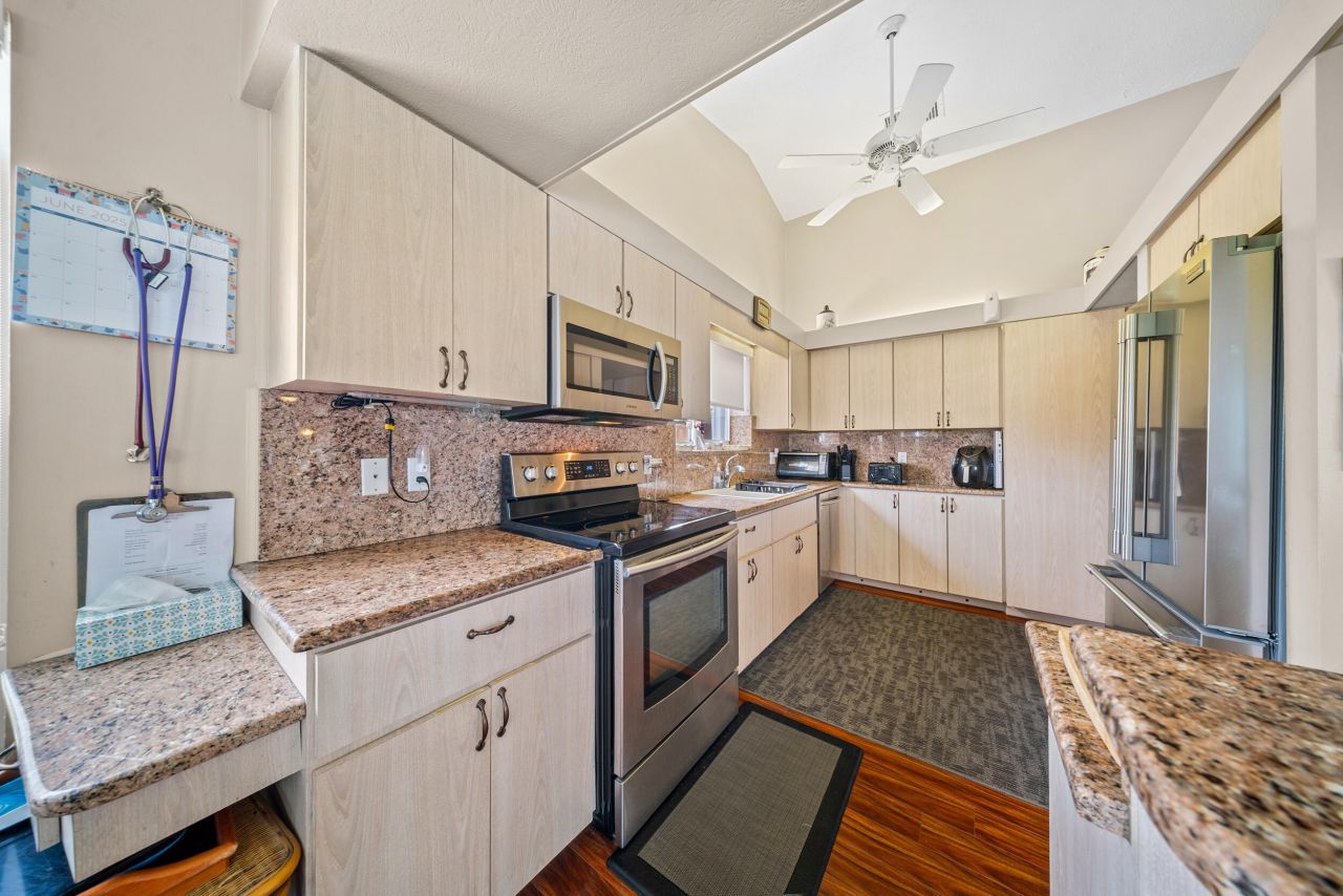 1341 SW Abingdon Avenue, Port Saint Lucie, FL 34953 Photo