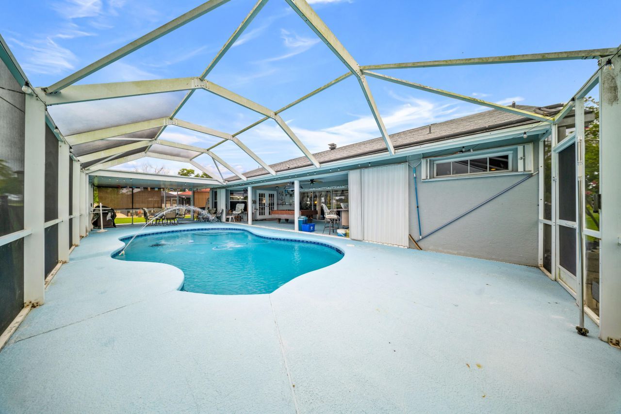 1341 SW Abingdon Avenue, Port Saint Lucie, FL 34953 Photo