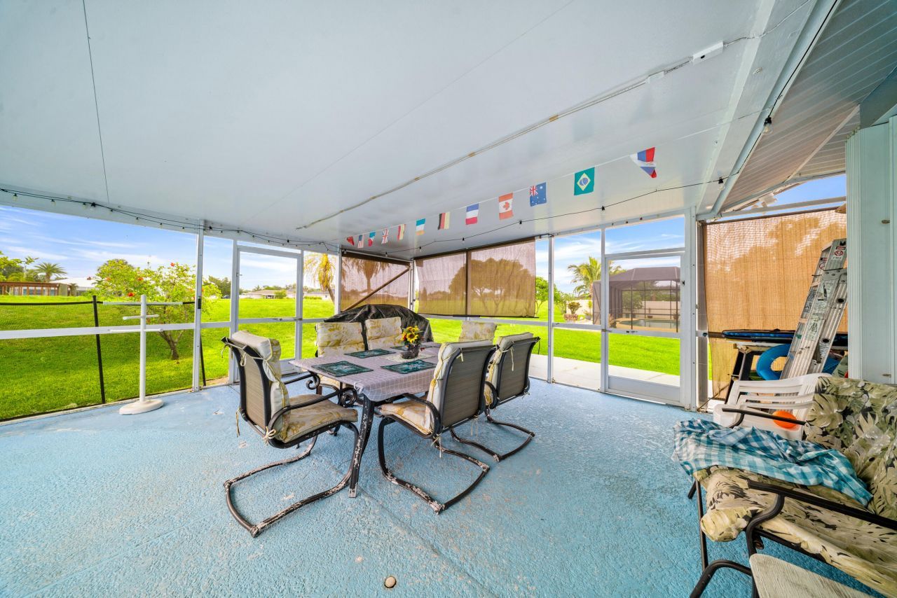 1341 SW Abingdon Avenue, Port Saint Lucie, FL 34953 Photo