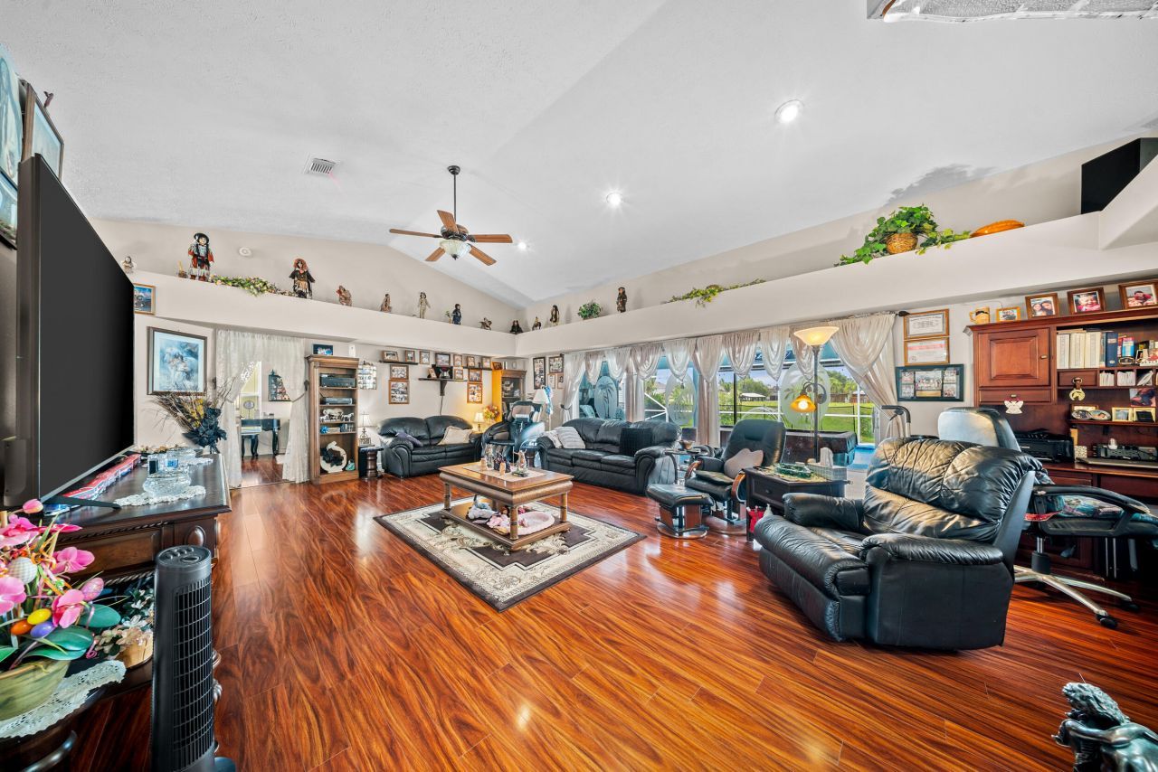 1341 SW Abingdon Avenue, Port Saint Lucie, FL 34953 Photo