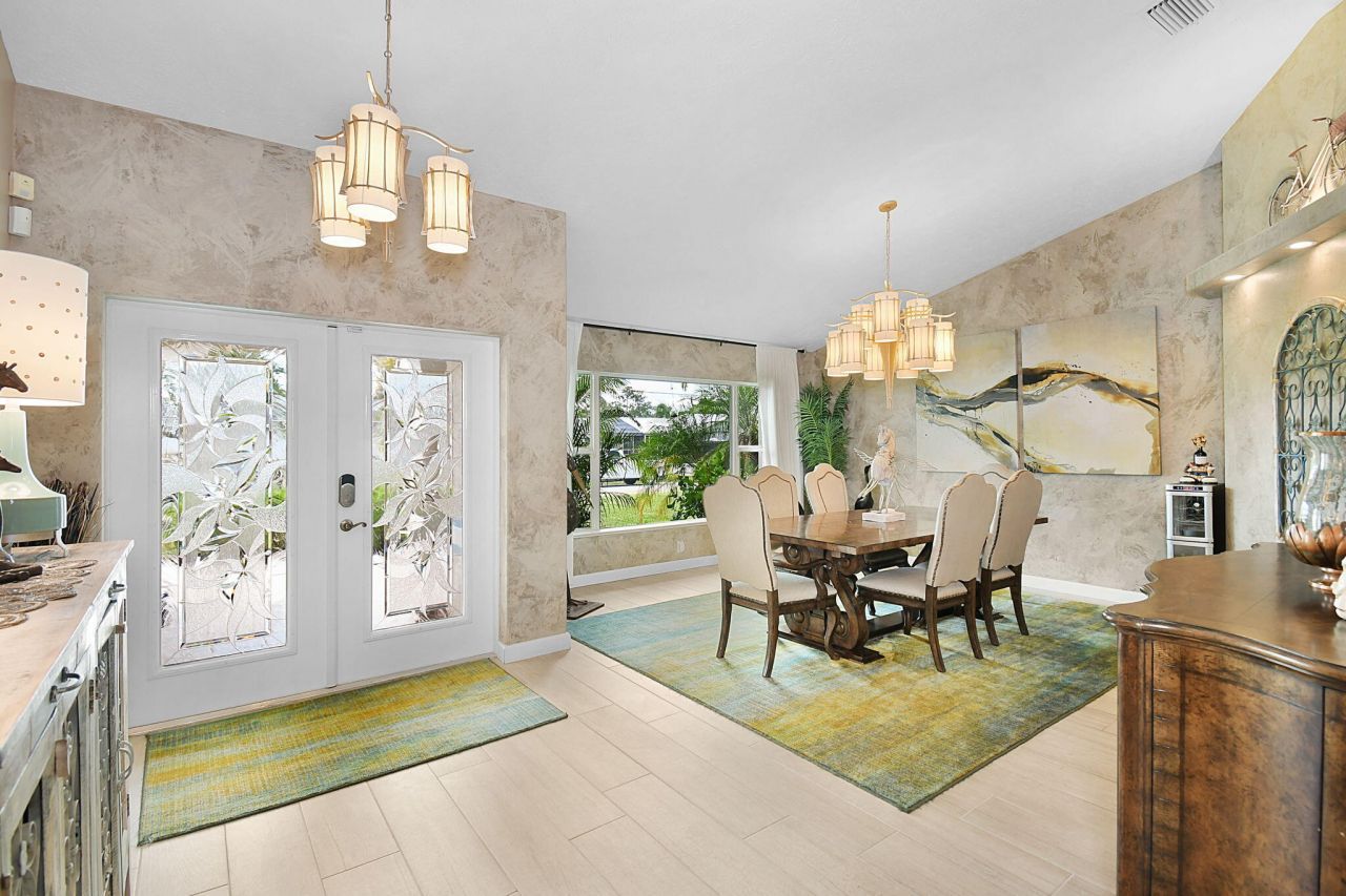 702 SE Adams Court, Port Saint Lucie, FL 34984 Photo