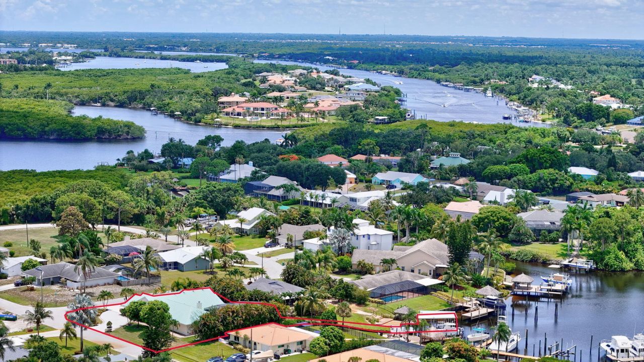 702 SE Adams Court, Port Saint Lucie, FL 34984 Photo